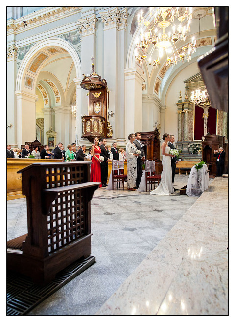 fotograf ślubny Warszawa, sesja zdjęciowa nad morzem, zdjęcia w wodzie, fotograf warszawa, plener ślubny