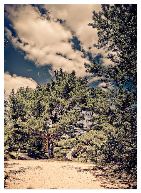 fotograf ślubny Warszawa, sesja zdjęciowa nad morzem, zdjęcia w wodzie, fotograf warszawa, plener ślubny, zdjęcia Łeba