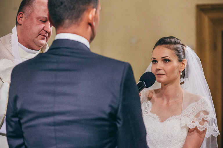 ślub Moniki i Kamila, fotograf ślubny warszawa, kościół św. Anny Raszyn, fotograf na ślub Raszyn