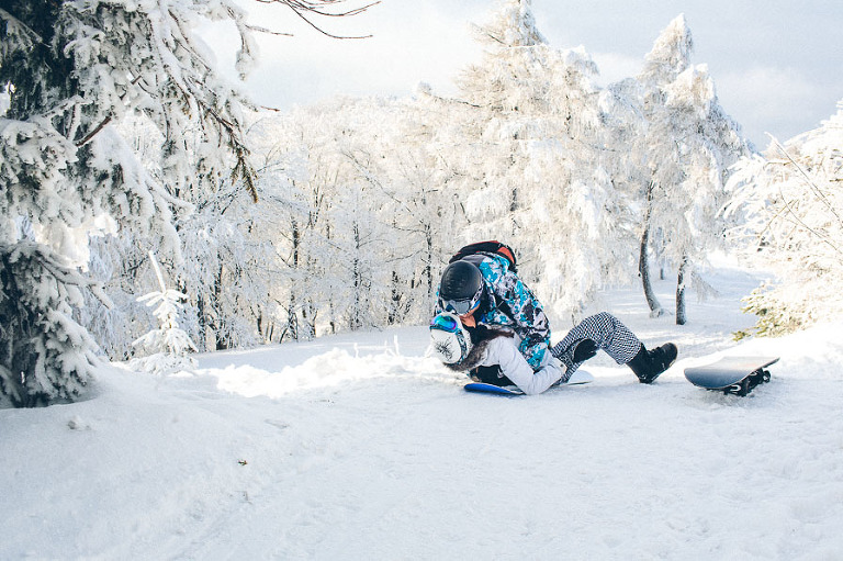 Sesja narzeczeńska Paulina i Mikołaj, sesja w górach, na stoku, zdjęcia Jaworzyna, fotograf ślubny Warszawa