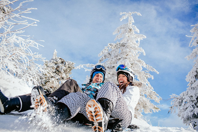 Sesja narzeczeńska Paulina i Mikołaj, sesja w górach, na stoku, zdjęcia Jaworzyna, fotograf ślubny Warszawa