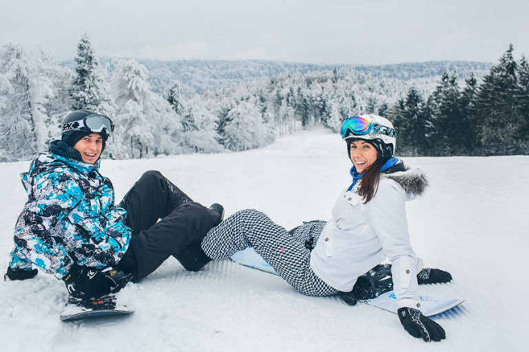 Sesja narzeczeńska Paulina i Mikołaj, sesja w górach, na stoku, zdjęcia Jaworzyna, fotograf ślubny Warszawa