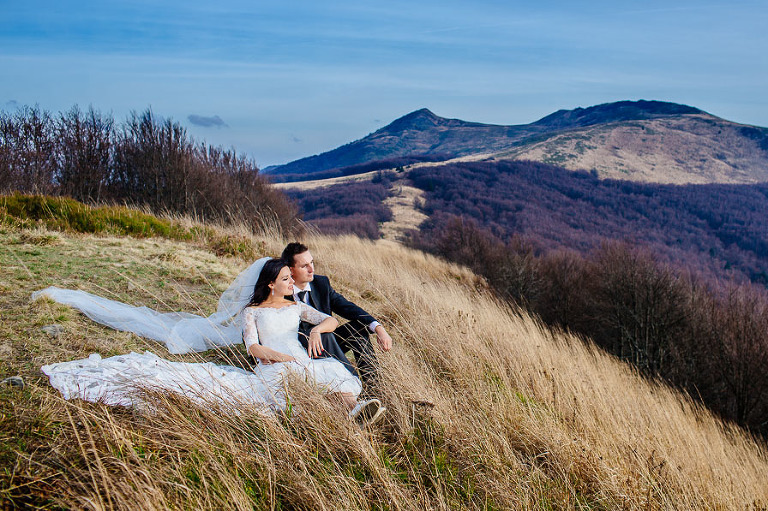 Magda i Maciek sesja zdjęciowa Bieszczady, fotograf ślubny Warszawa