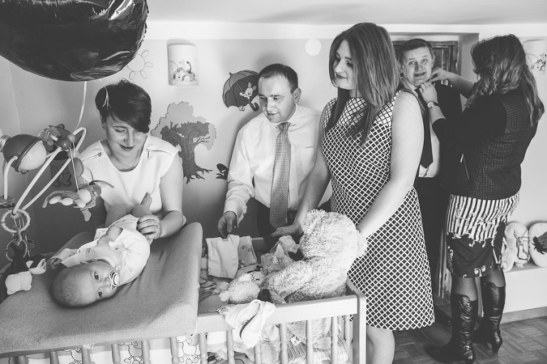 zdjęcia ze chrzcin Karolka - Fotoszubi fotograf ślubny Warszawa