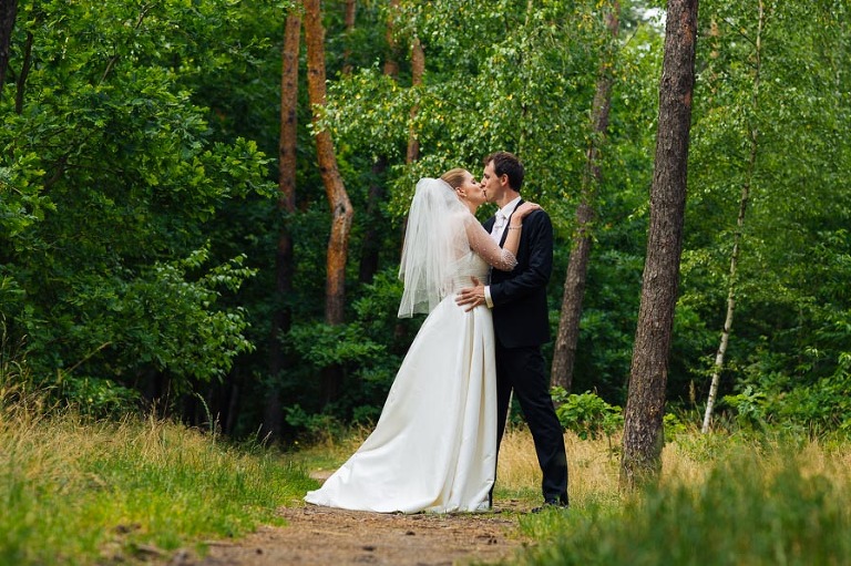 Marta i Marek - reportaż z dnia ślubu i sesja plenerowa. Fotograf ślubny Warszawa